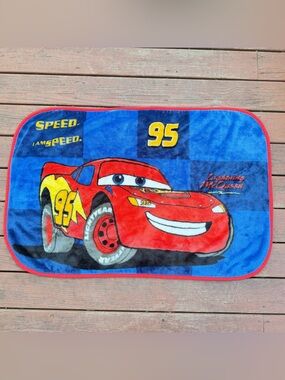 Disney Cars Lightning McQueen Blue Plush Throw Blanket 30x45 Toddler